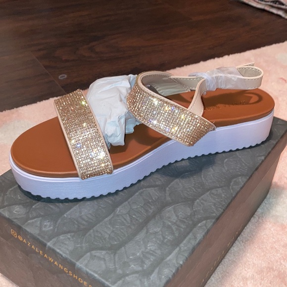 Azalea Wang Sandals - Picture 3 of 4